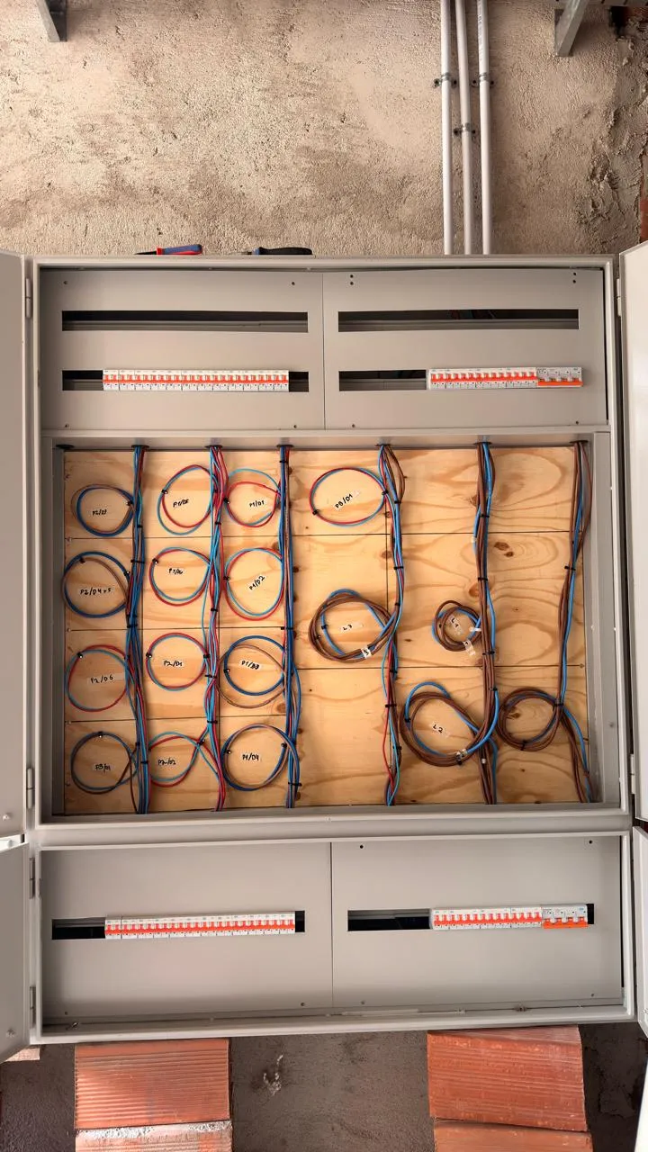 Tablero eléctrico de edificio 1